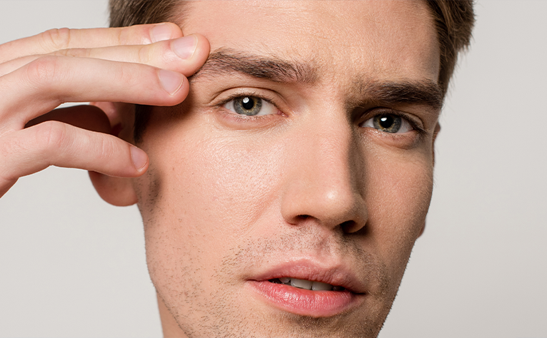5_Men_UnderEye